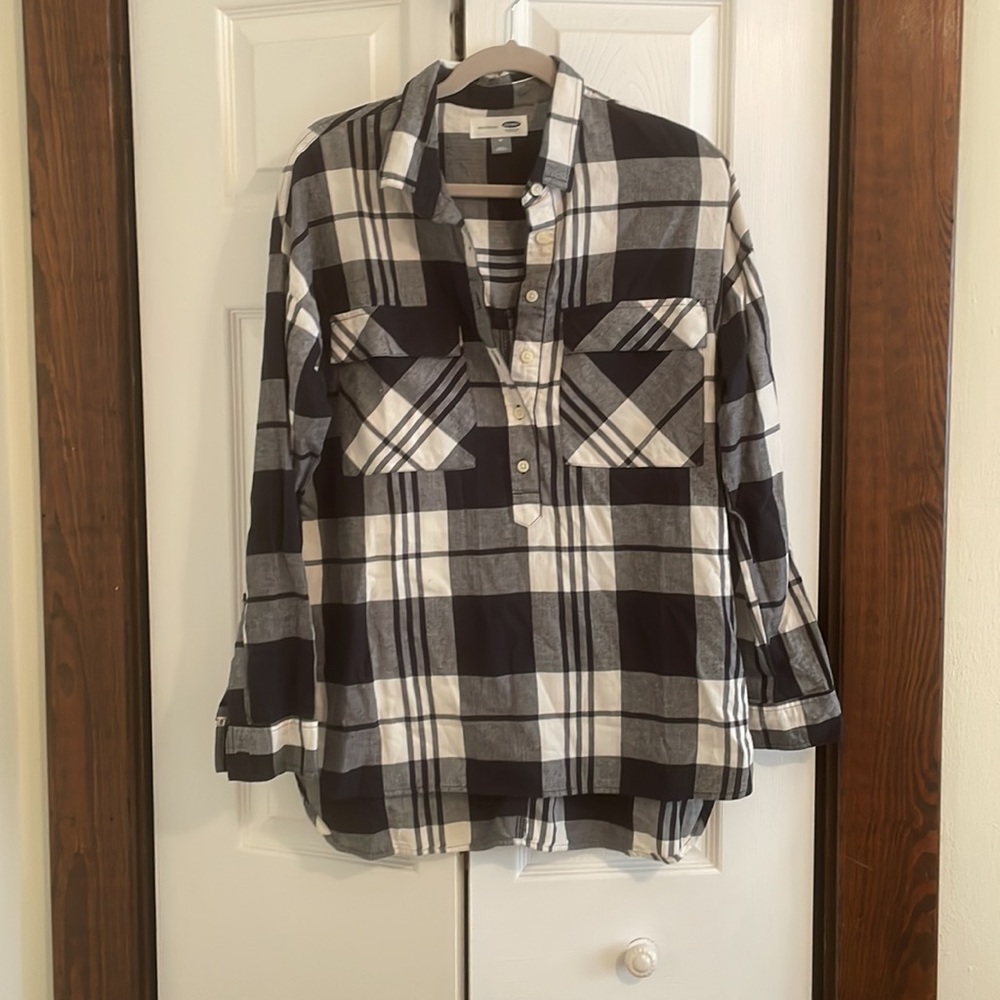 Old Navy boyfriend Plaid half button up shirt, 100% cotton- NEW WITH TAGS